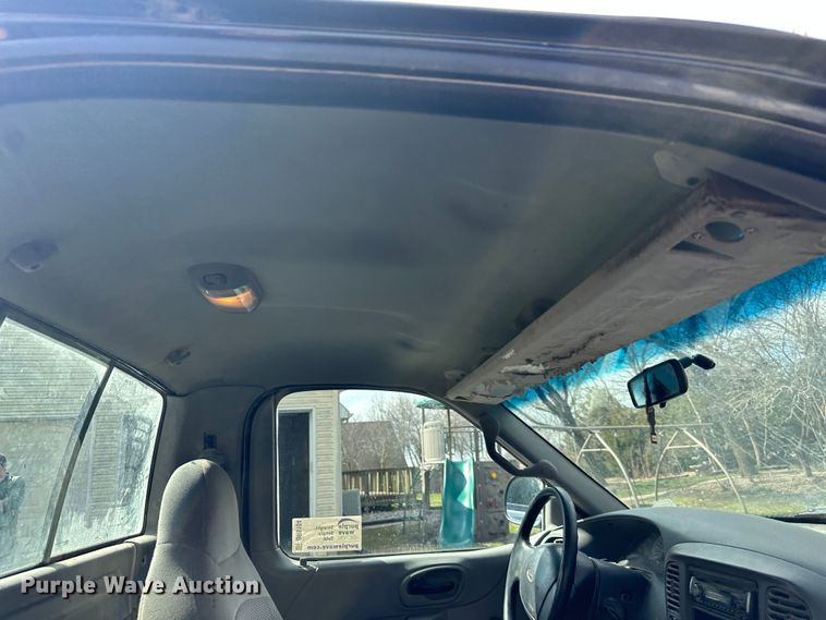 image for item DR5104 2000 Ford F150  pickup truck