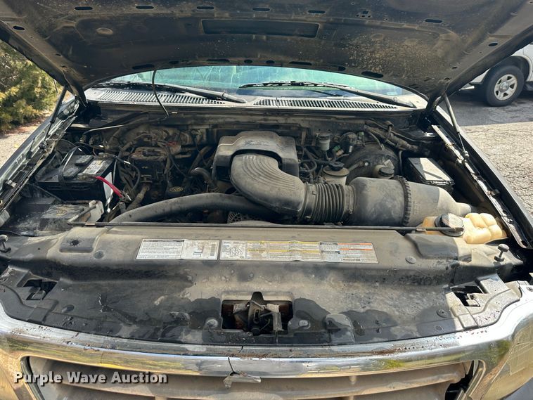 image for item DR5104 2000 Ford F150  pickup truck