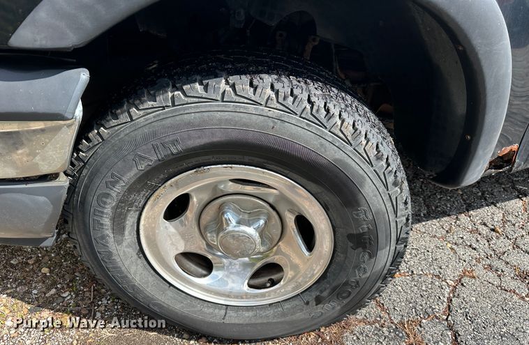 image for item DR5104 2000 Ford F150  pickup truck