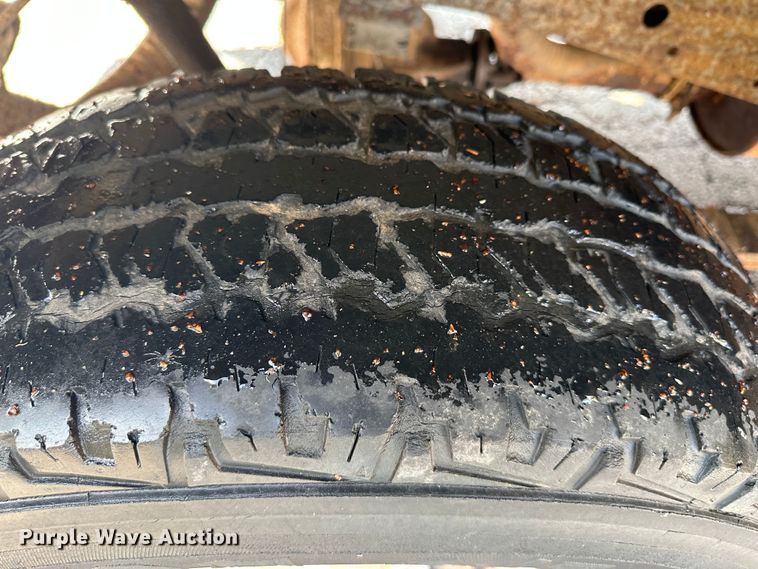 image for item DR5104 2000 Ford F150  pickup truck