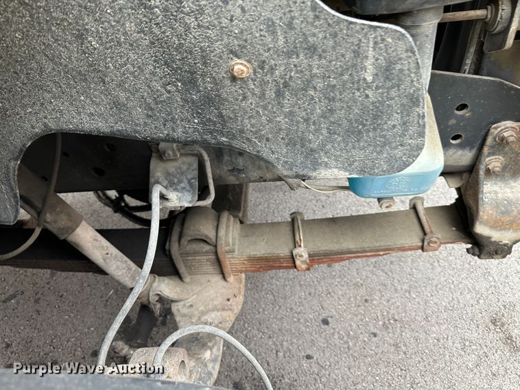 image for item DR5121 1995 International 3600  school bus