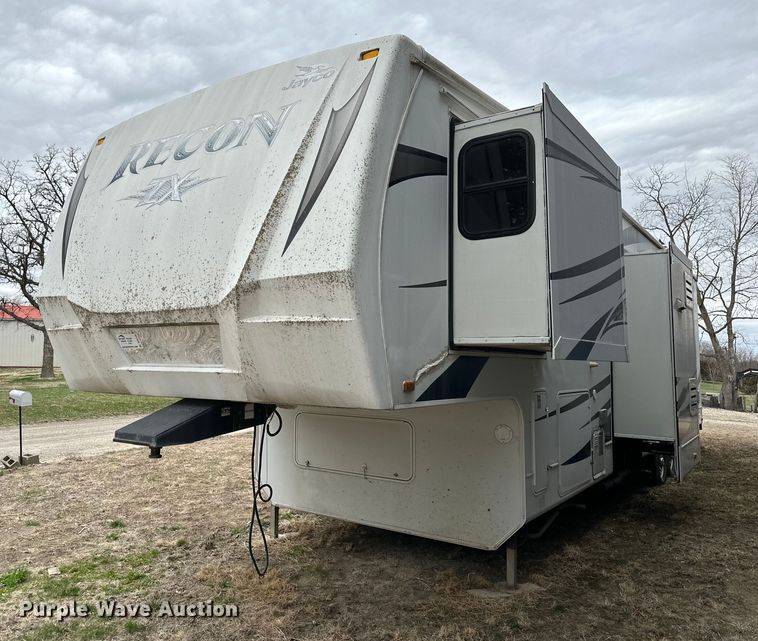 image for item DR5129 2010 Jayco Recon  camper