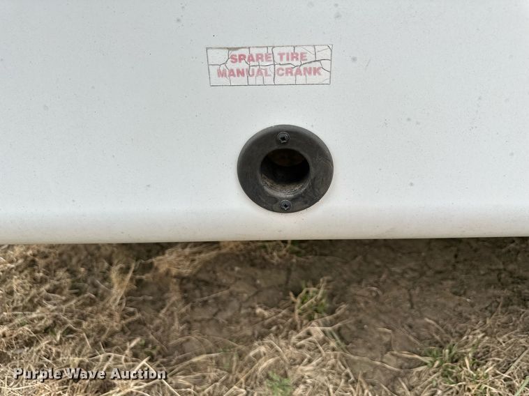 image for item DR5129 2010 Jayco Recon  camper