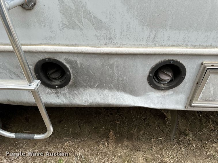 image for item DR5129 2010 Jayco Recon  camper