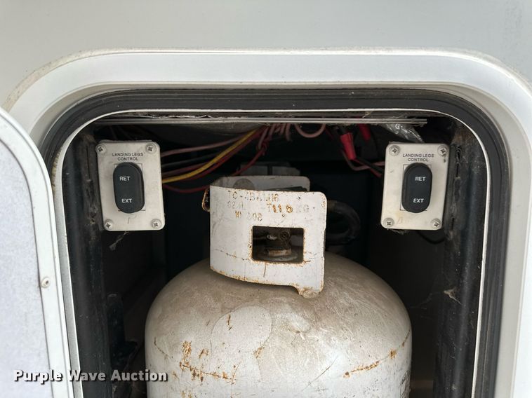 image for item DR5129 2010 Jayco Recon  camper