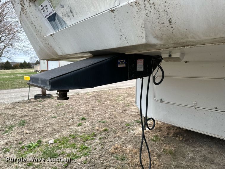 image for item DR5129 2010 Jayco Recon  camper