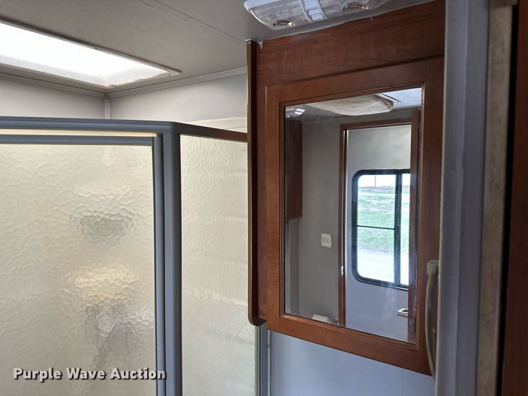 image for item DR5129 2010 Jayco Recon  camper