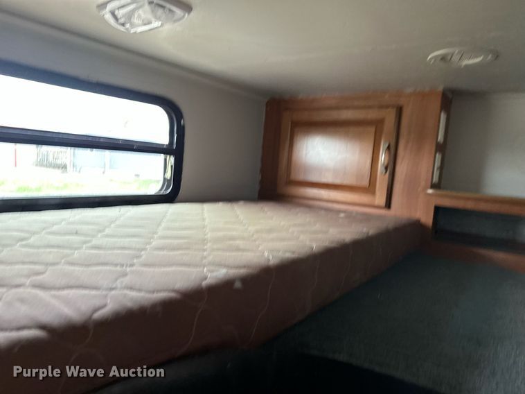 image for item DR5129 2010 Jayco Recon  camper