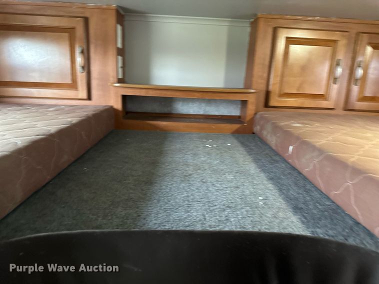 image for item DR5129 2010 Jayco Recon  camper