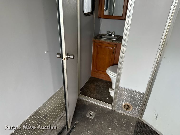 image for item DR5129 2010 Jayco Recon  camper