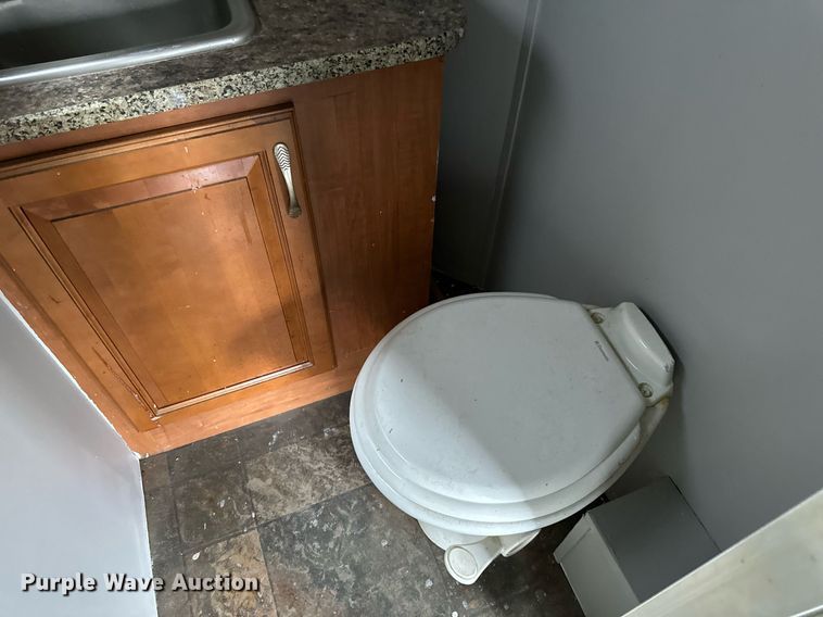 image for item DR5129 2010 Jayco Recon  camper