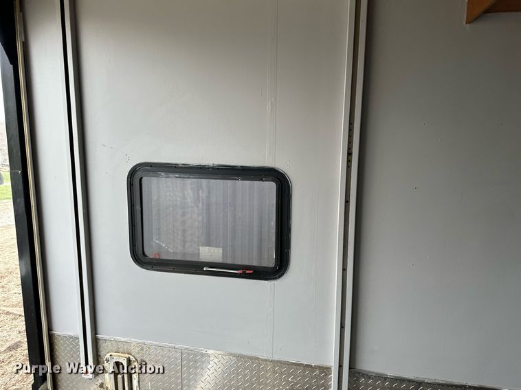 image for item DR5129 2010 Jayco Recon  camper