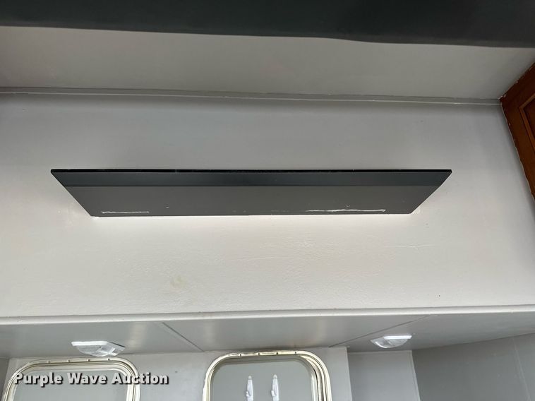 image for item DR5129 2010 Jayco Recon  camper