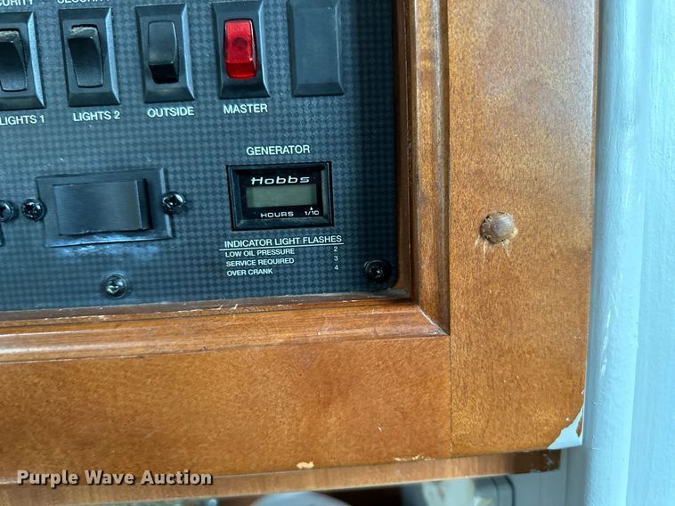 image for item DR5129 2010 Jayco Recon  camper