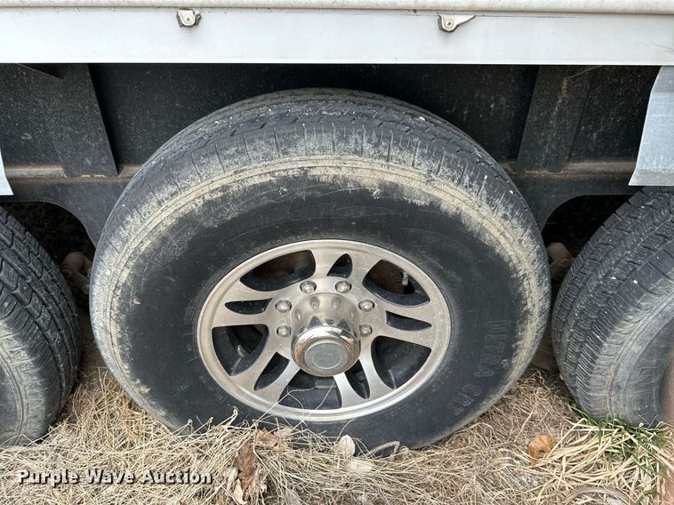 image for item DR5129 2010 Jayco Recon  camper