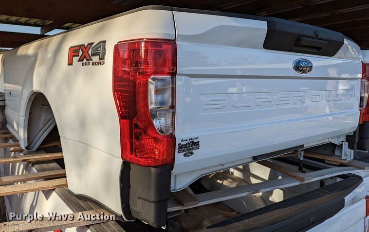 image for item DR6905 Ford F250  pickup truck bed