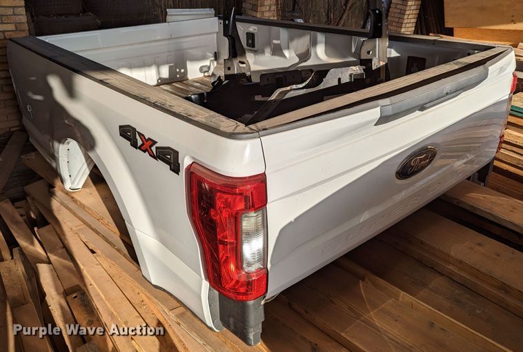 image for item DR6909 Ford F250  pickup truck bed