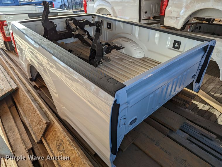 image for item DR6909 Ford F250  pickup truck bed