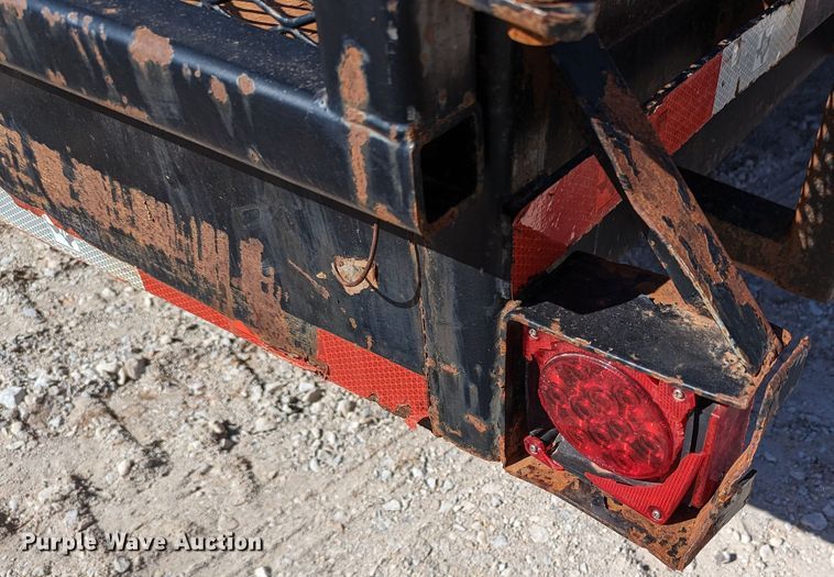 image for item DR6917 2015 Texas Pride  equipment trailer