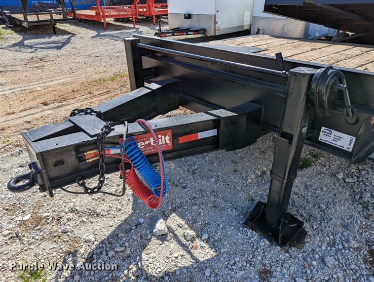 image for item DR6923 2015 Overbilt  tilt deck equipment trailer