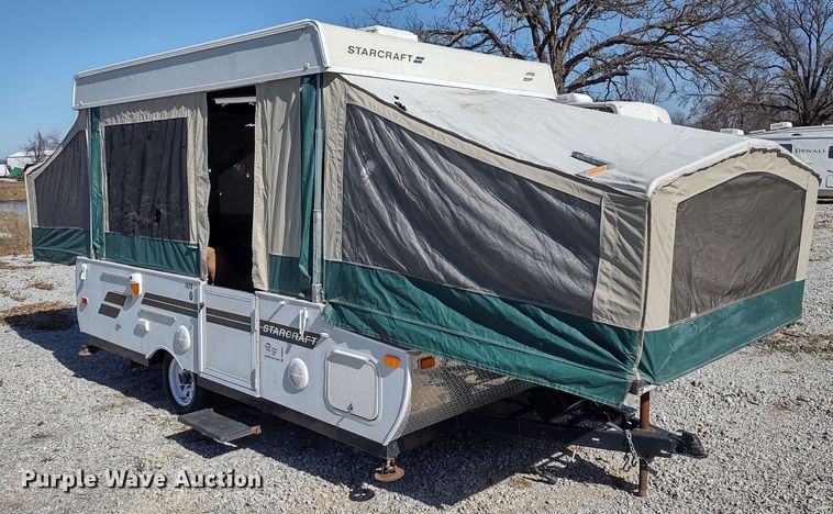 image for item DR8250 2011 Starcraft  pop-up camper