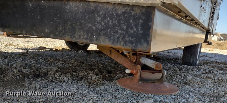 image for item DR8250 2011 Starcraft  pop-up camper