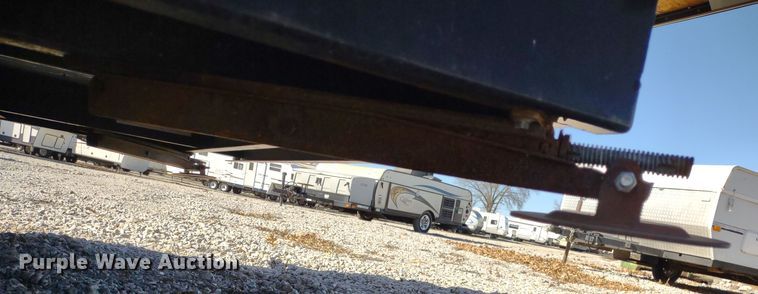 image for item DR8250 2011 Starcraft  pop-up camper