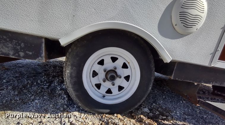 image for item DR8250 2011 Starcraft  pop-up camper