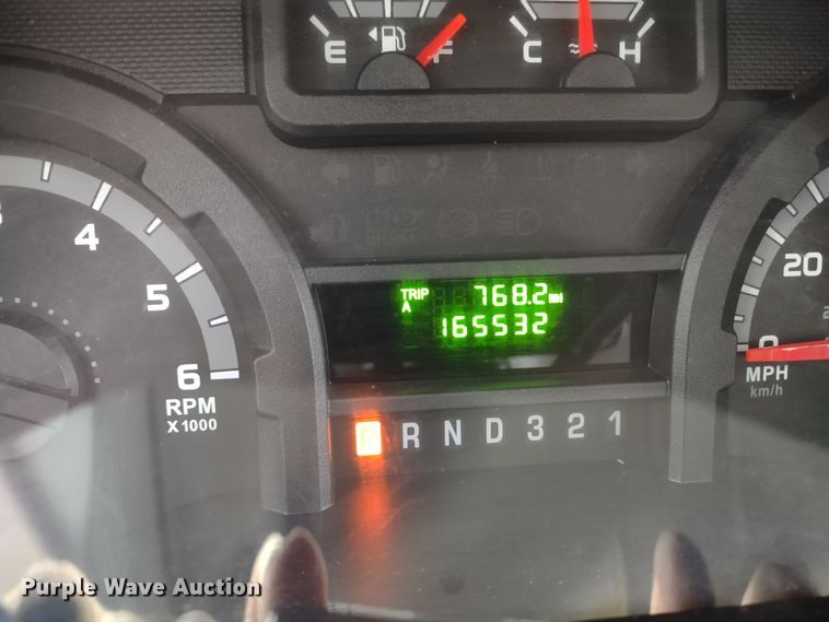 image for item DR8282 2015 Ford E450 Super Duty El Dorado  shuttle bus