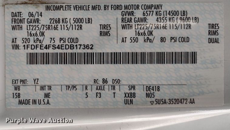 image for item DR8282 2015 Ford E450 Super Duty El Dorado  shuttle bus