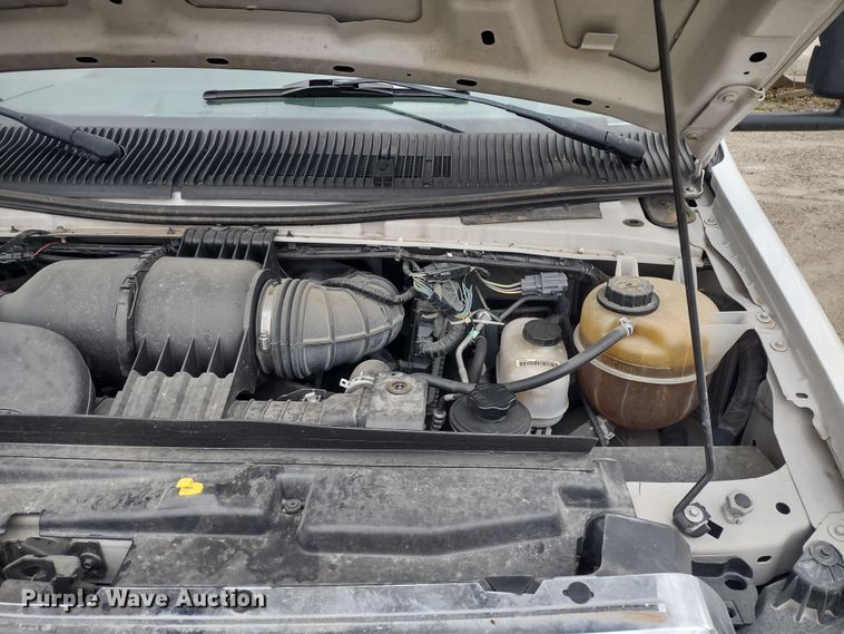 image for item DR8284 2015 Ford E450 Super Duty El Dorado  shuttle bus