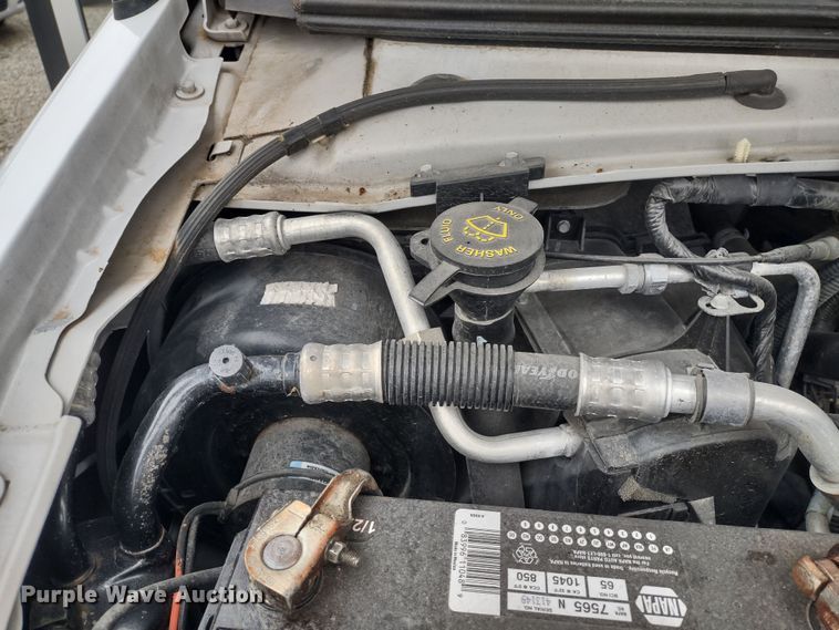 image for item DR8284 2015 Ford E450 Super Duty El Dorado  shuttle bus