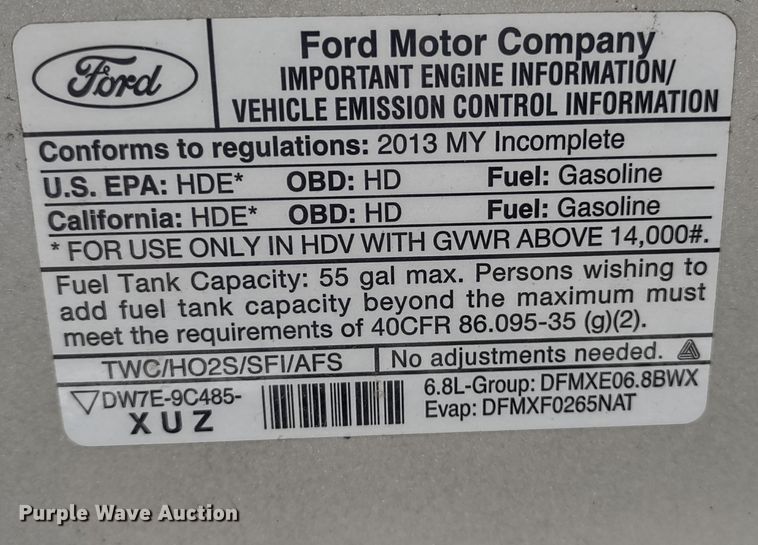 image for item DR8285 2013 Ford E450 Super Duty  shuttle bus