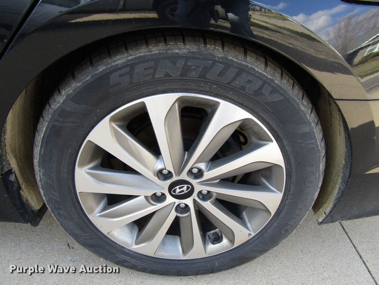 image for item EV9386 2015 Hyundai Sonata Sport