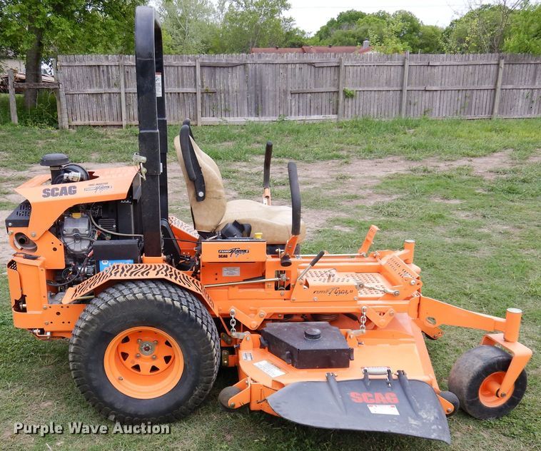 image for item HB9766 2019 Scag Turf Tiger II  lawn mower