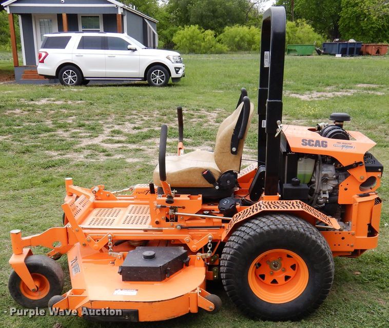 image for item HB9766 2019 Scag Turf Tiger II  lawn mower