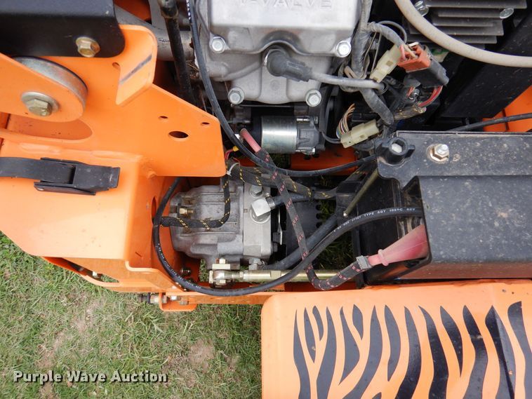 image for item HB9766 2019 Scag Turf Tiger II  lawn mower