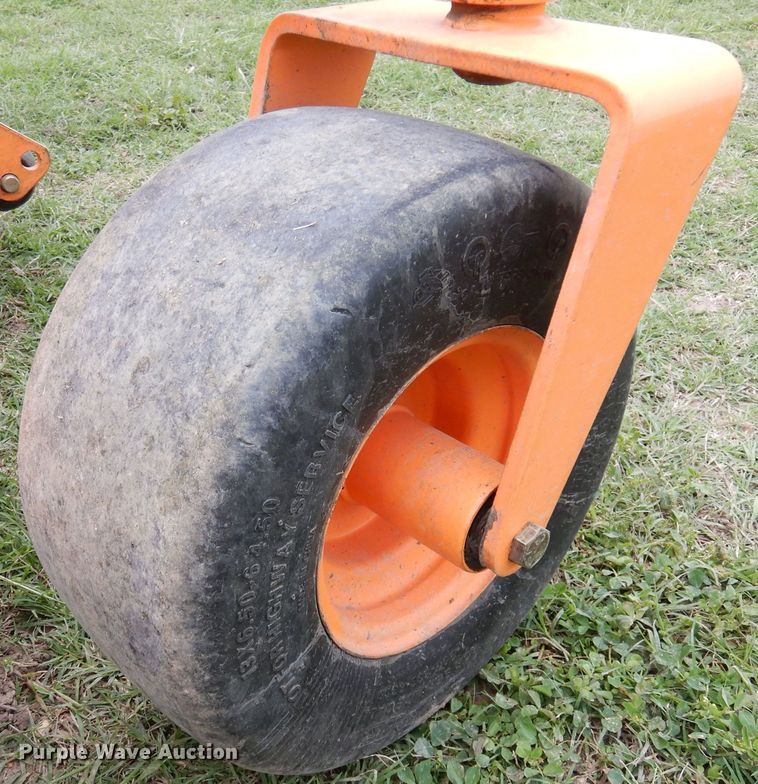 image for item HB9766 2019 Scag Turf Tiger II  lawn mower