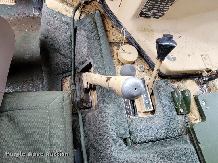 image for item HG9439 2006 Am General M1097R1  HMMWV SUV