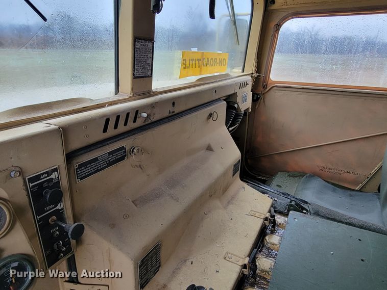 image for item HG9439 2006 Am General M1097R1  HMMWV SUV