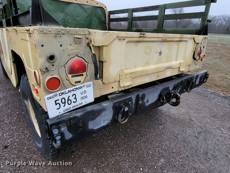 image for item HG9439 2006 Am General M1097R1  HMMWV SUV