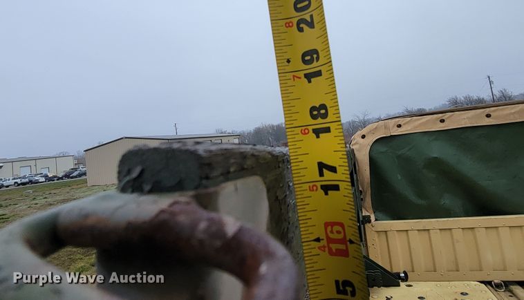 image for item HG9439 2006 Am General M1097R1  HMMWV SUV