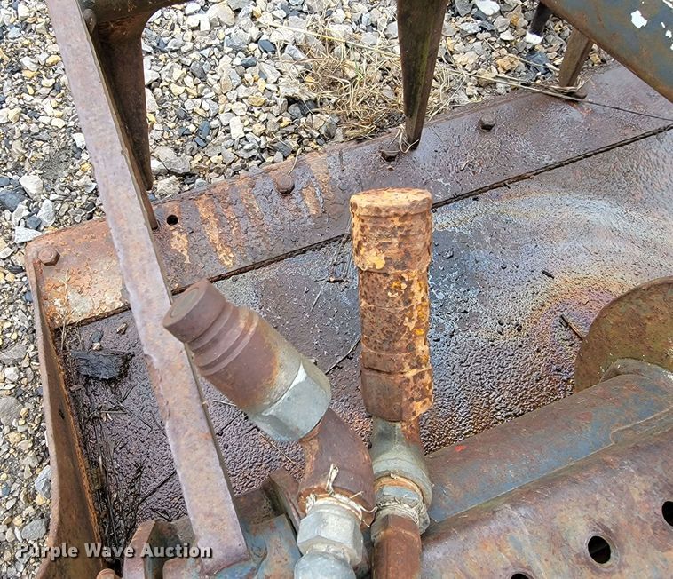 image for item HG9444 Ingersoll Rand  skid steer grapple bucket