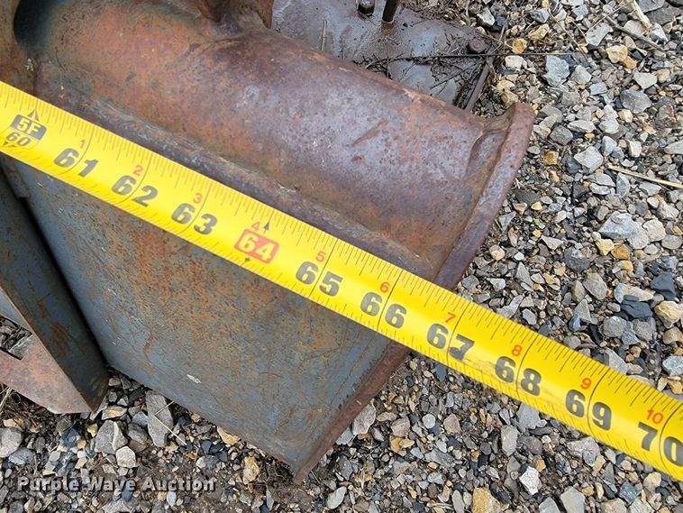 image for item HG9444 Ingersoll Rand  skid steer grapple bucket