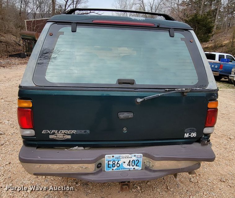 image for item HG9453 1997 Ford Explorer  SUV