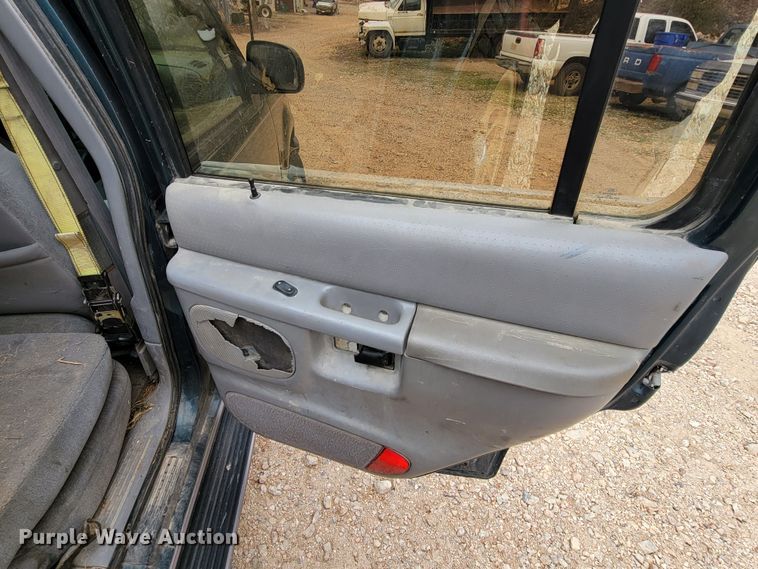 image for item HG9453 1997 Ford Explorer  SUV