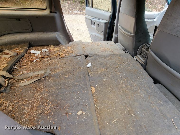 image for item HG9453 1997 Ford Explorer  SUV