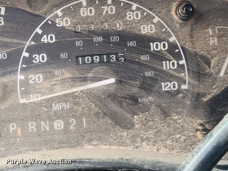 image for item HG9453 1997 Ford Explorer  SUV