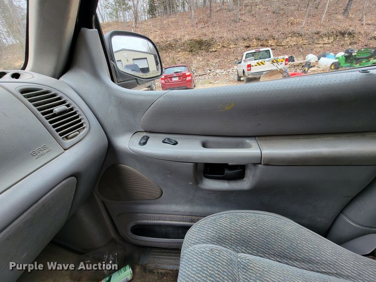 image for item HG9453 1997 Ford Explorer  SUV