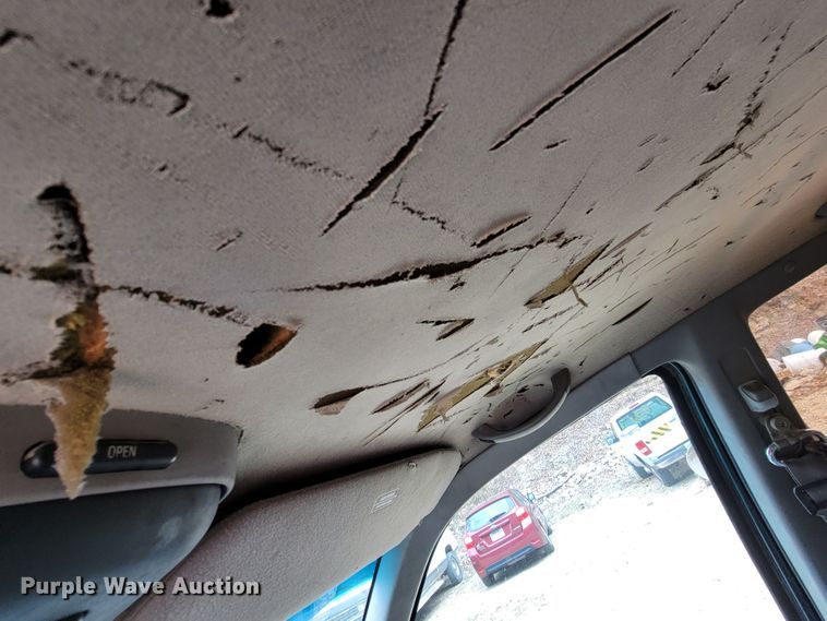 image for item HG9453 1997 Ford Explorer  SUV